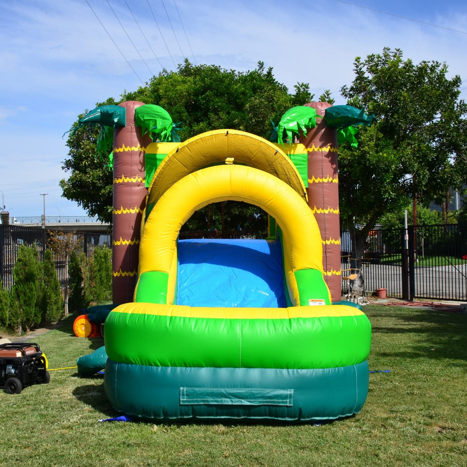 Commercial-grade bounce house combos