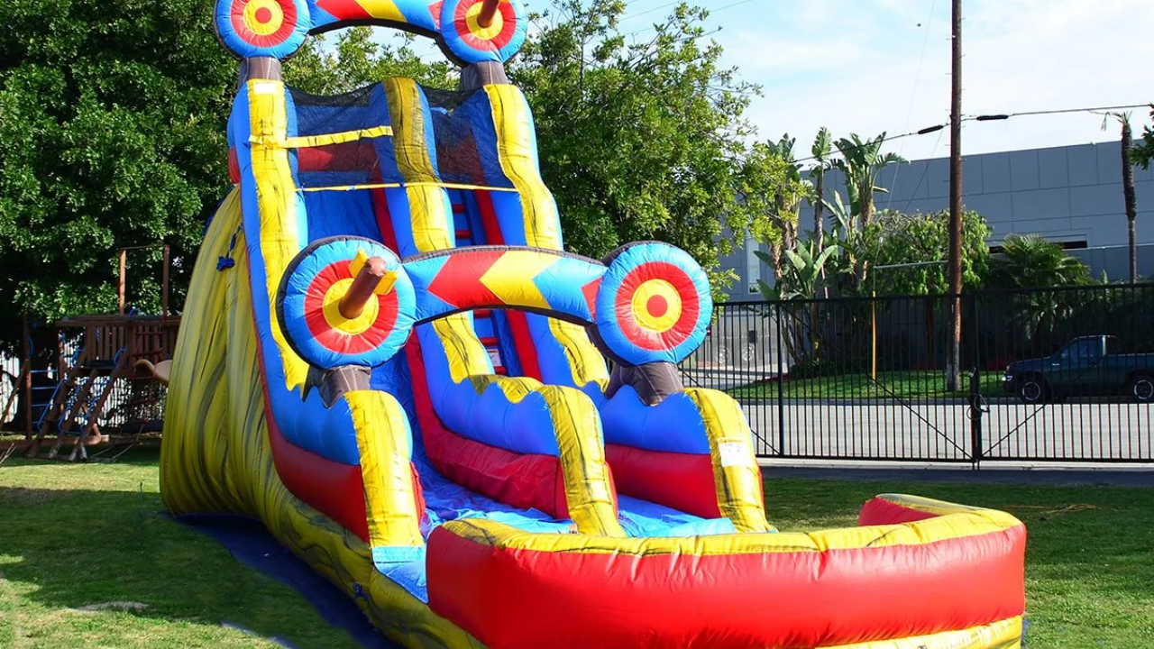 The Average Size of a Water Slide: What You Need to Know - Save on Your Next Water Slide with JumpOrange Gift Cards