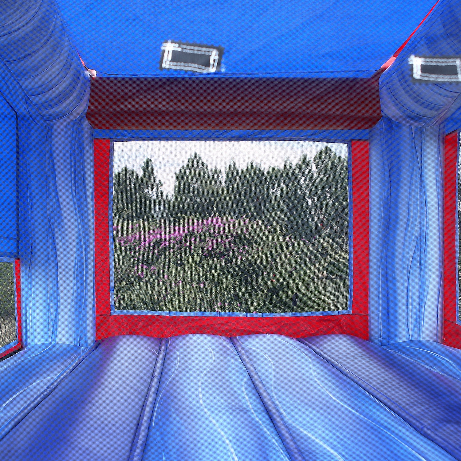 GLACIER 13' X 13' BOUNCE HOUSE