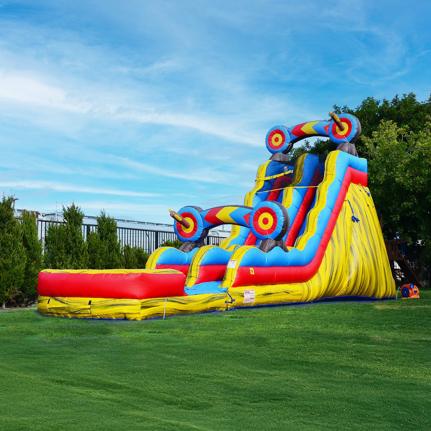 TARGET 19 FT SLIDE
