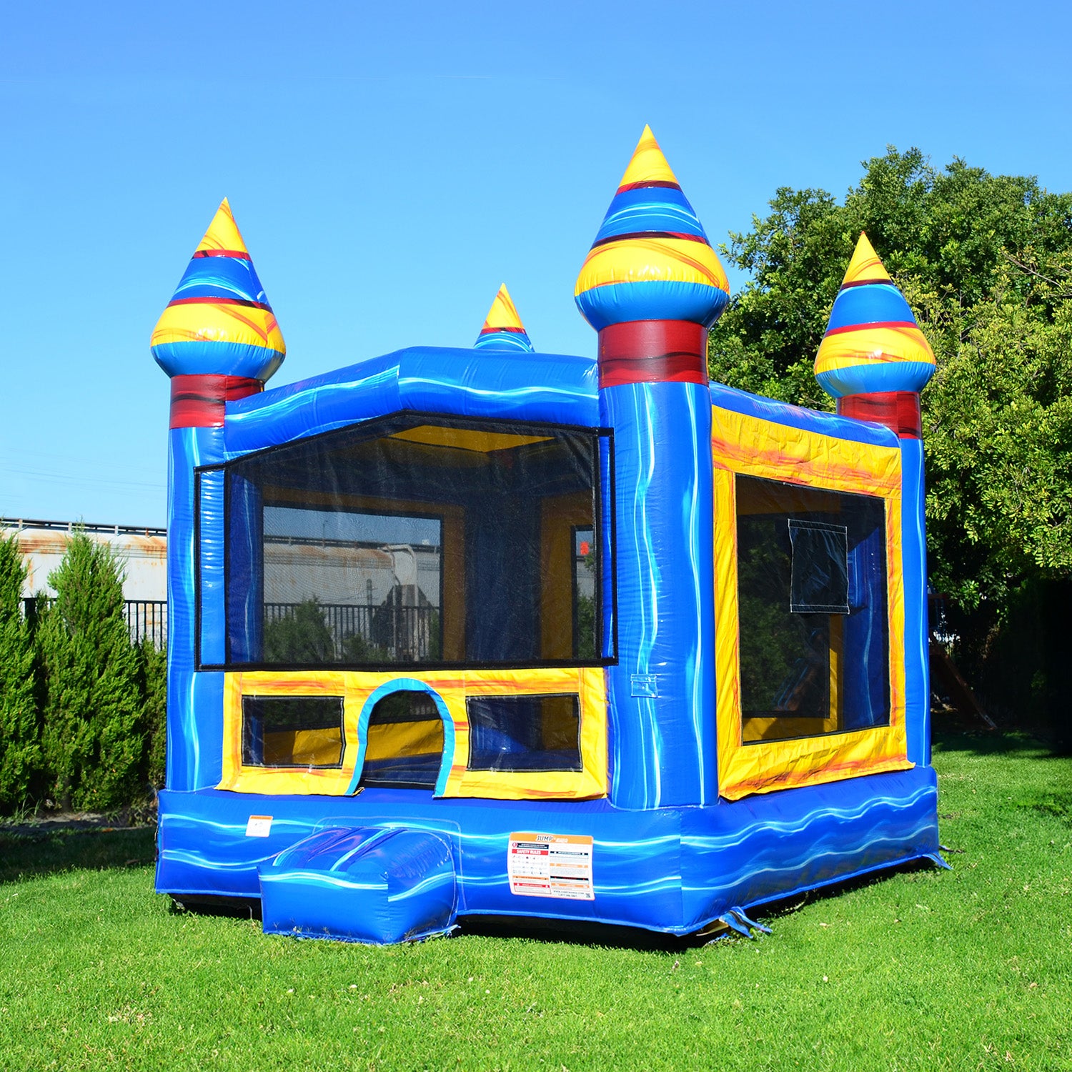 MELTING ARCTIC 13' X 13' BOUNCE HOUSE