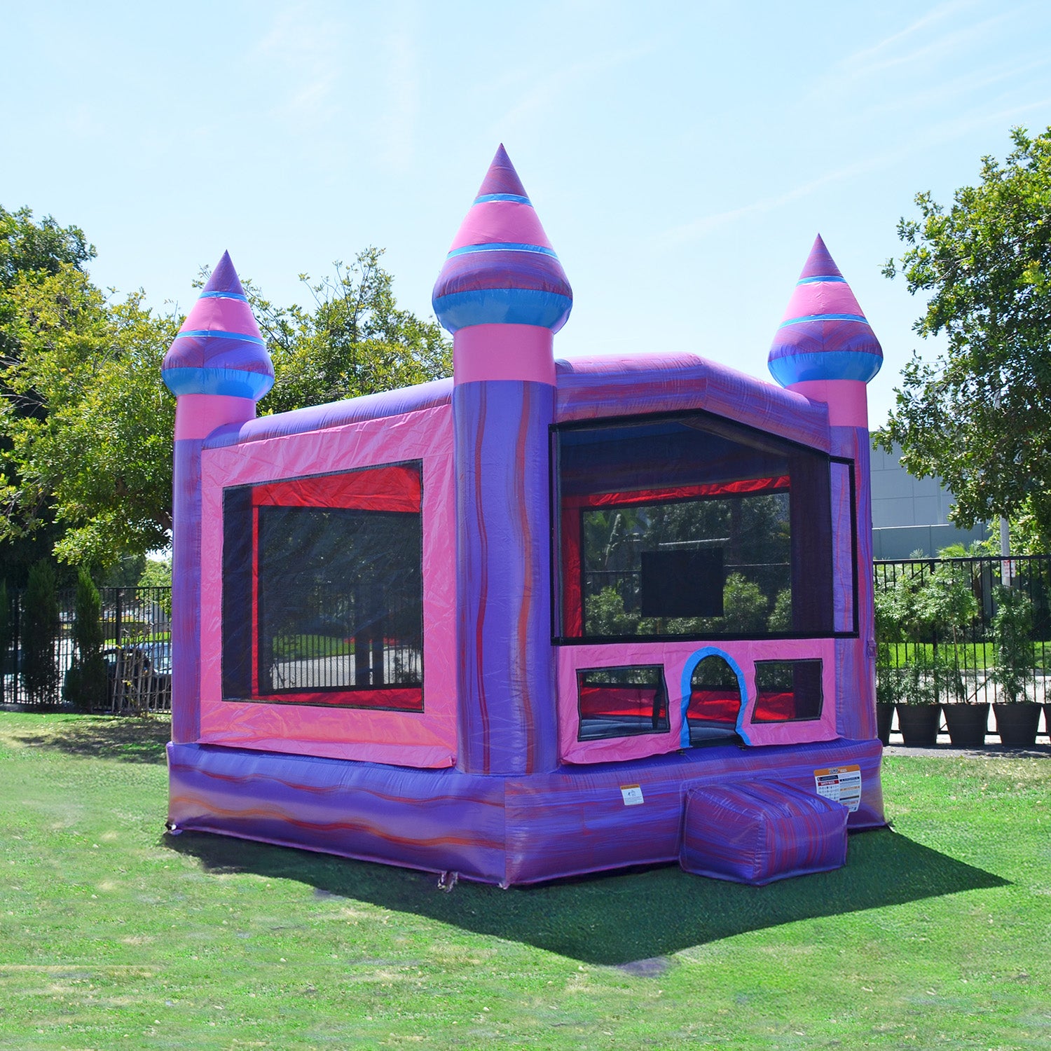 PURPLISH 13' X 13' BOUNCE HOUSE