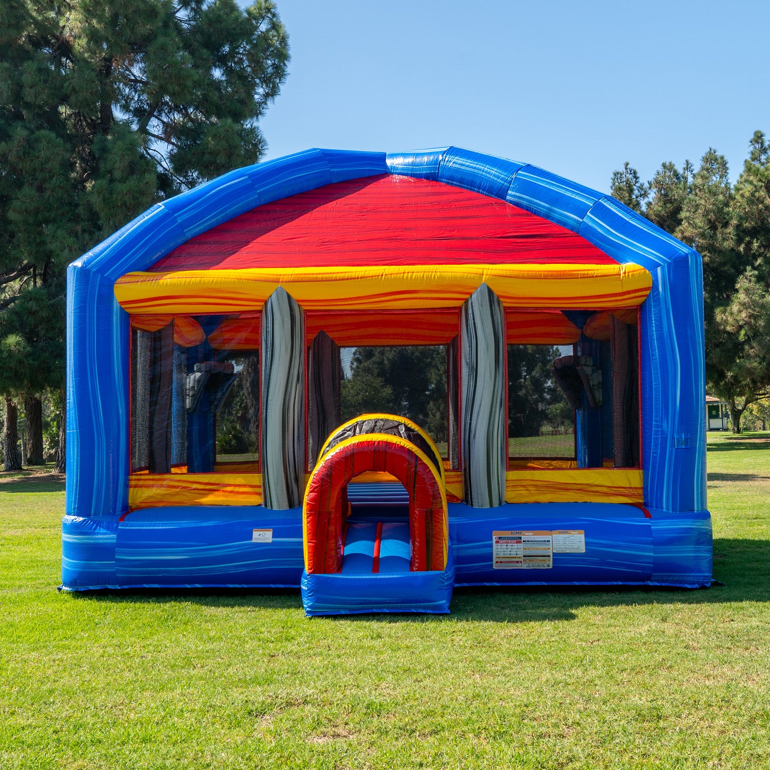 BIG & FUN 20'X18' XL BOUNCE HOUSE