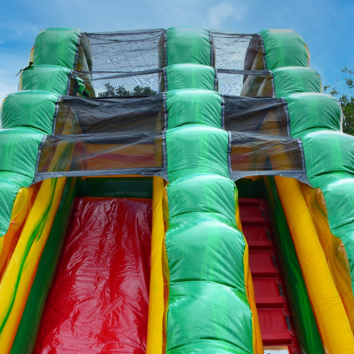 FIESTA 15 FT SLIDE