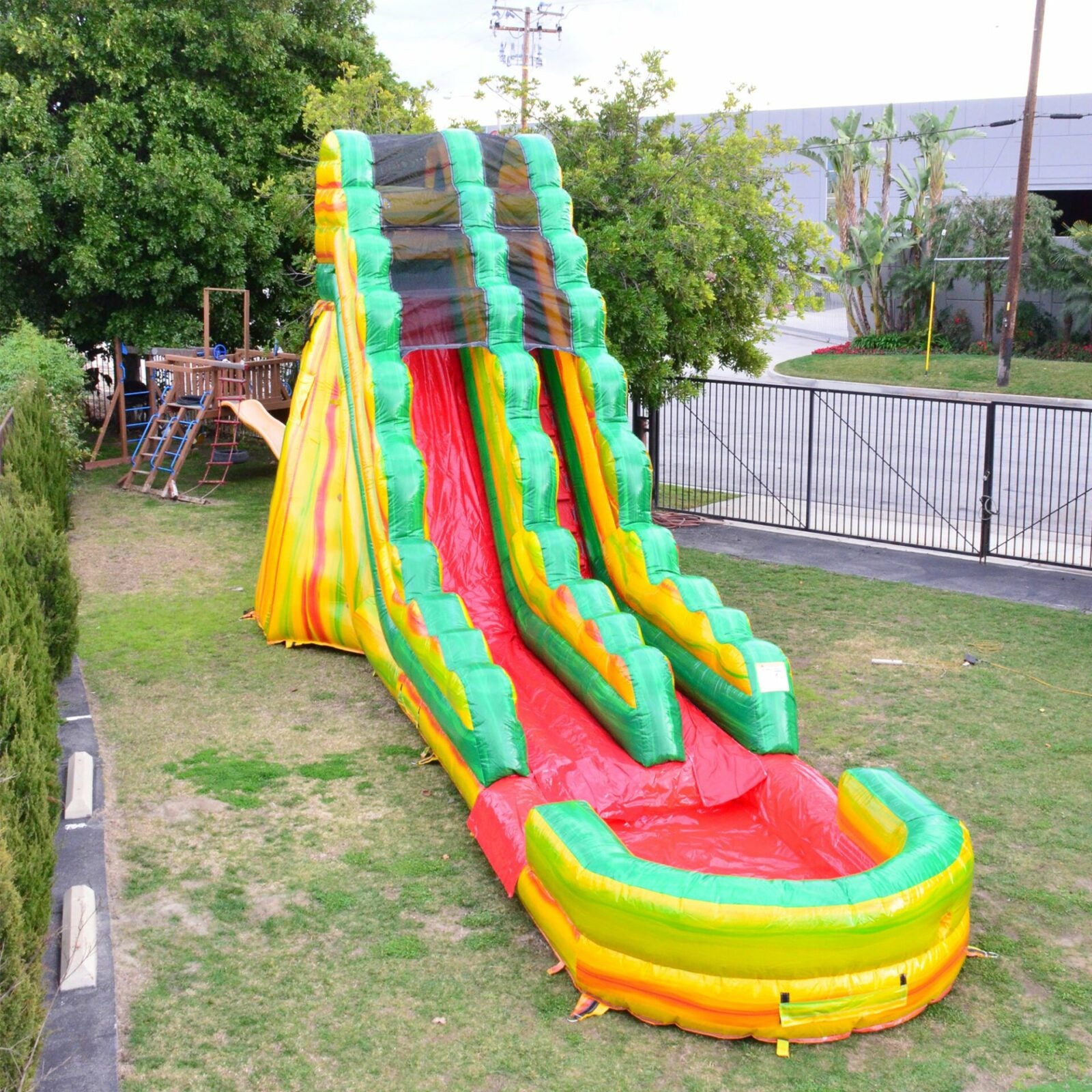 FIESTA 19 FT SLIDE