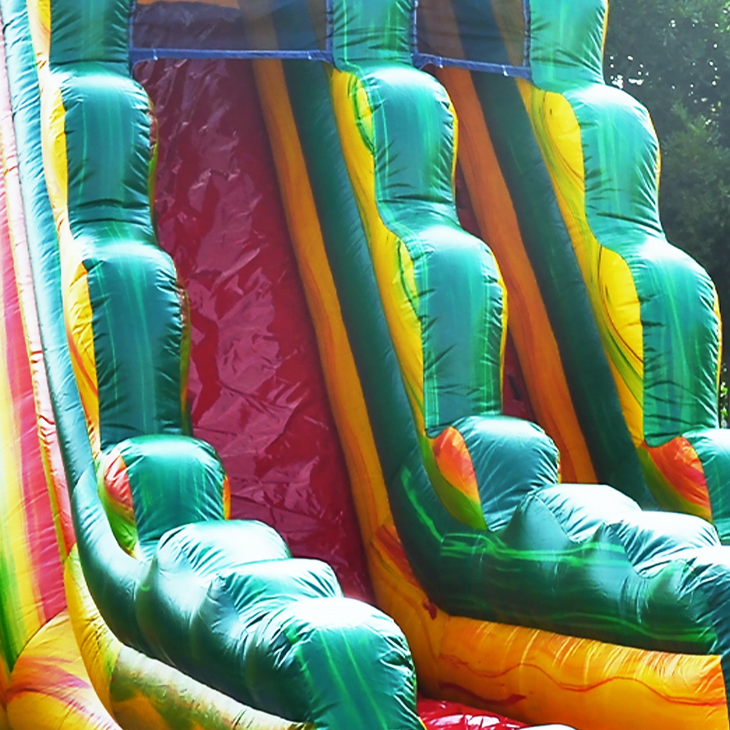 FIESTA 19 FT SLIDE