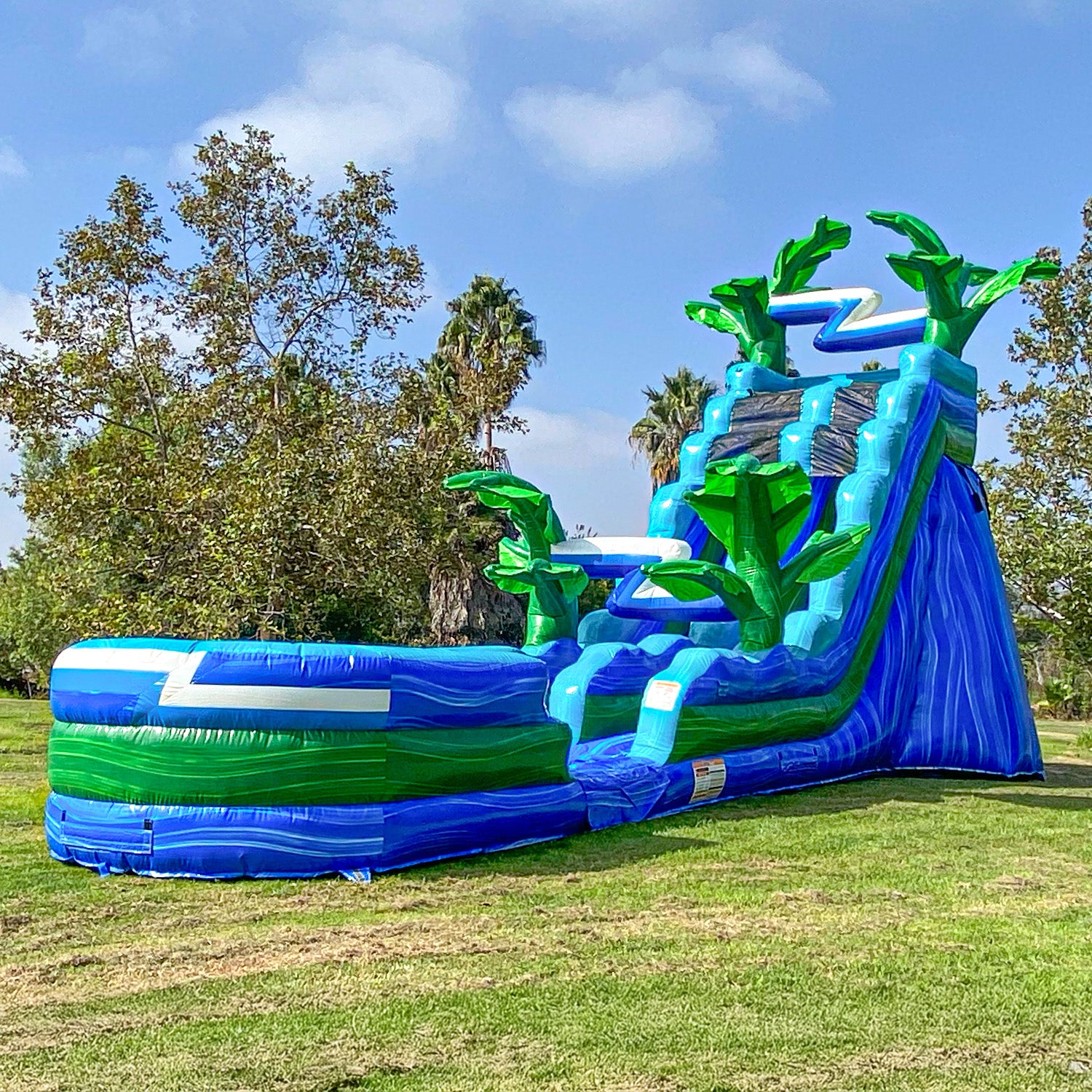 TROPICAL PARADISE 19 FT SLIDE