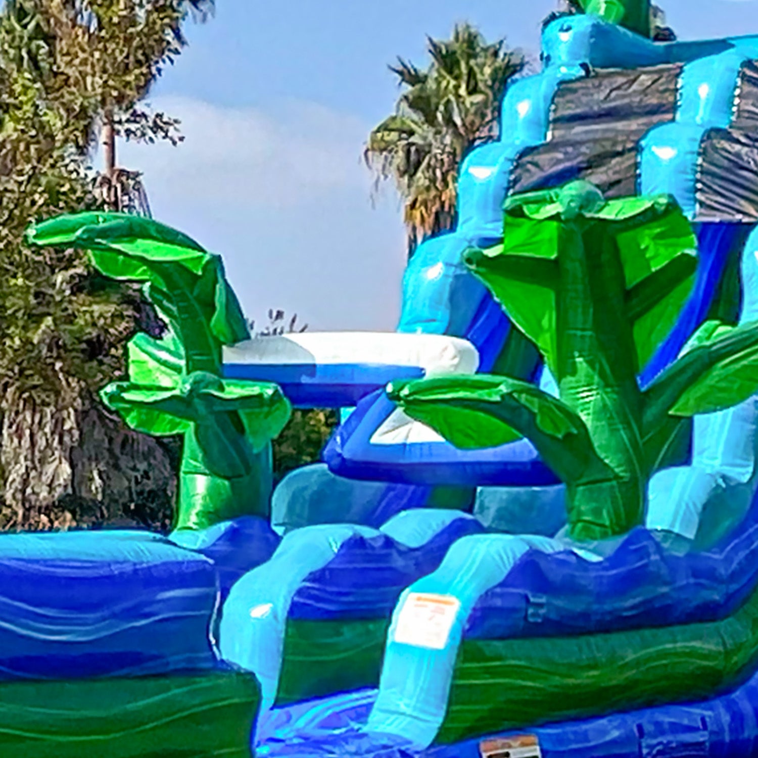 TROPICAL PARADISE 19 FT SLIDE