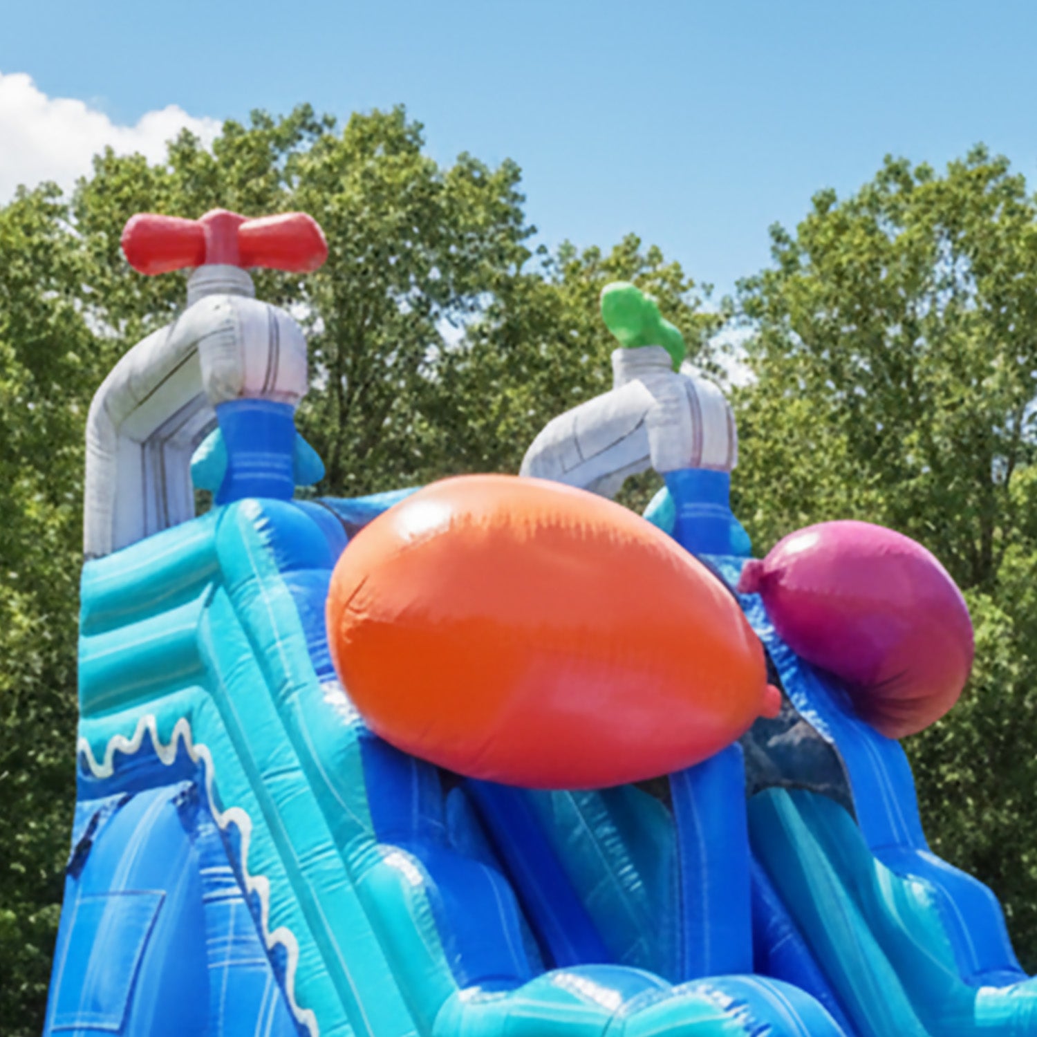 WATER BALLOONS 15 FT SLIDE