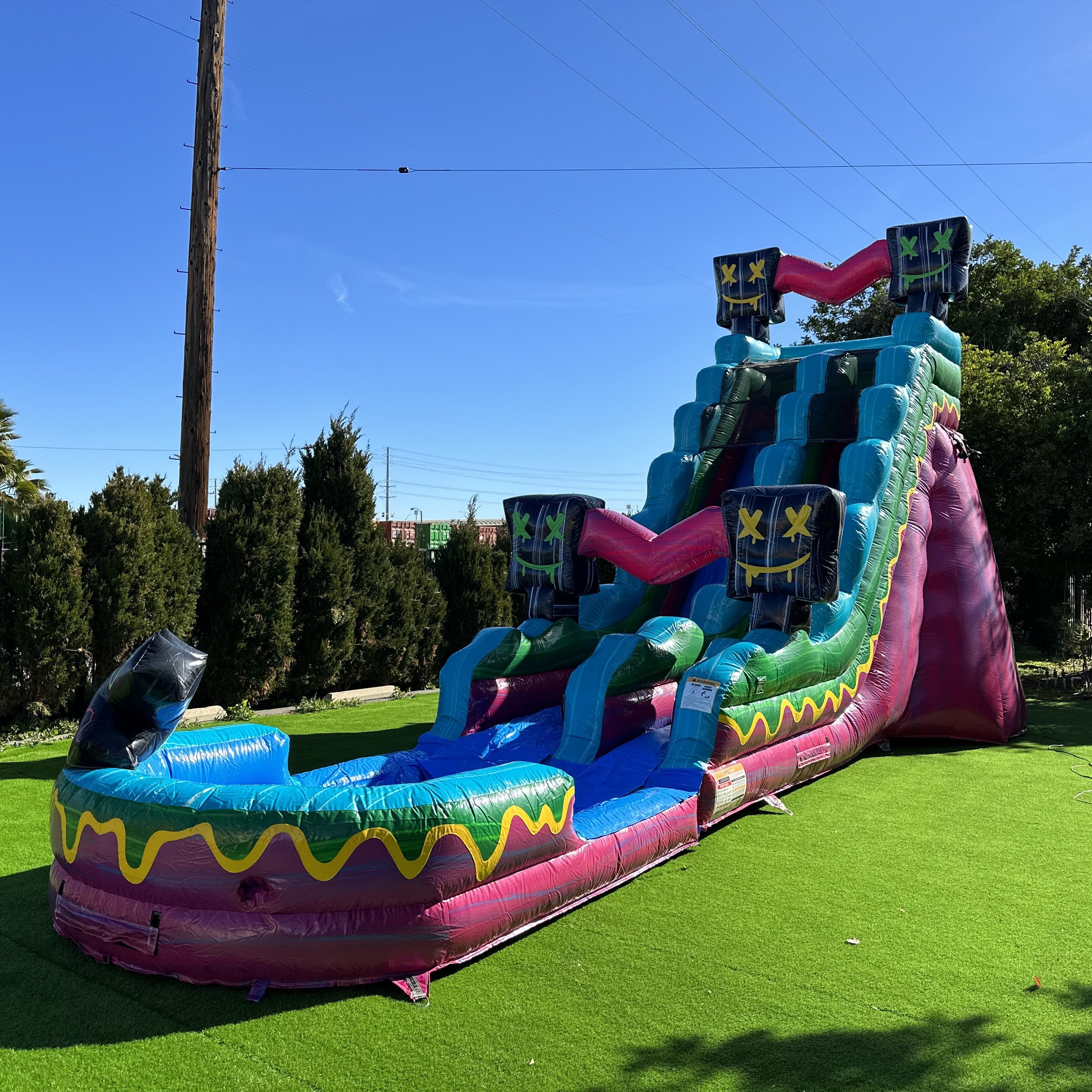 LEVEL UP 19 FT SLIDE