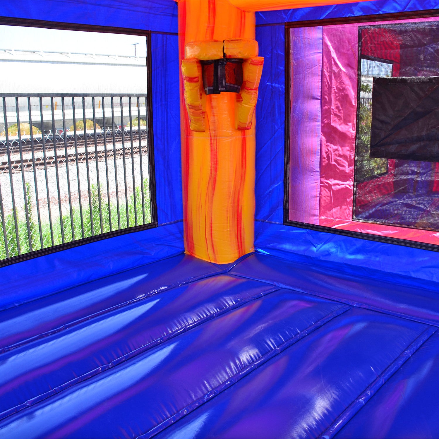 VOLCANO 13' X 13' BOUNCE HOUSE