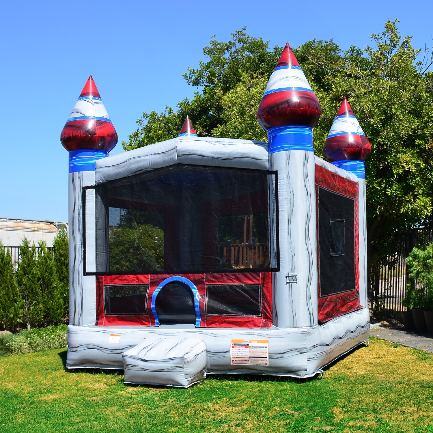 TITANIUM 13' X 13' BOUNCE HOUSE