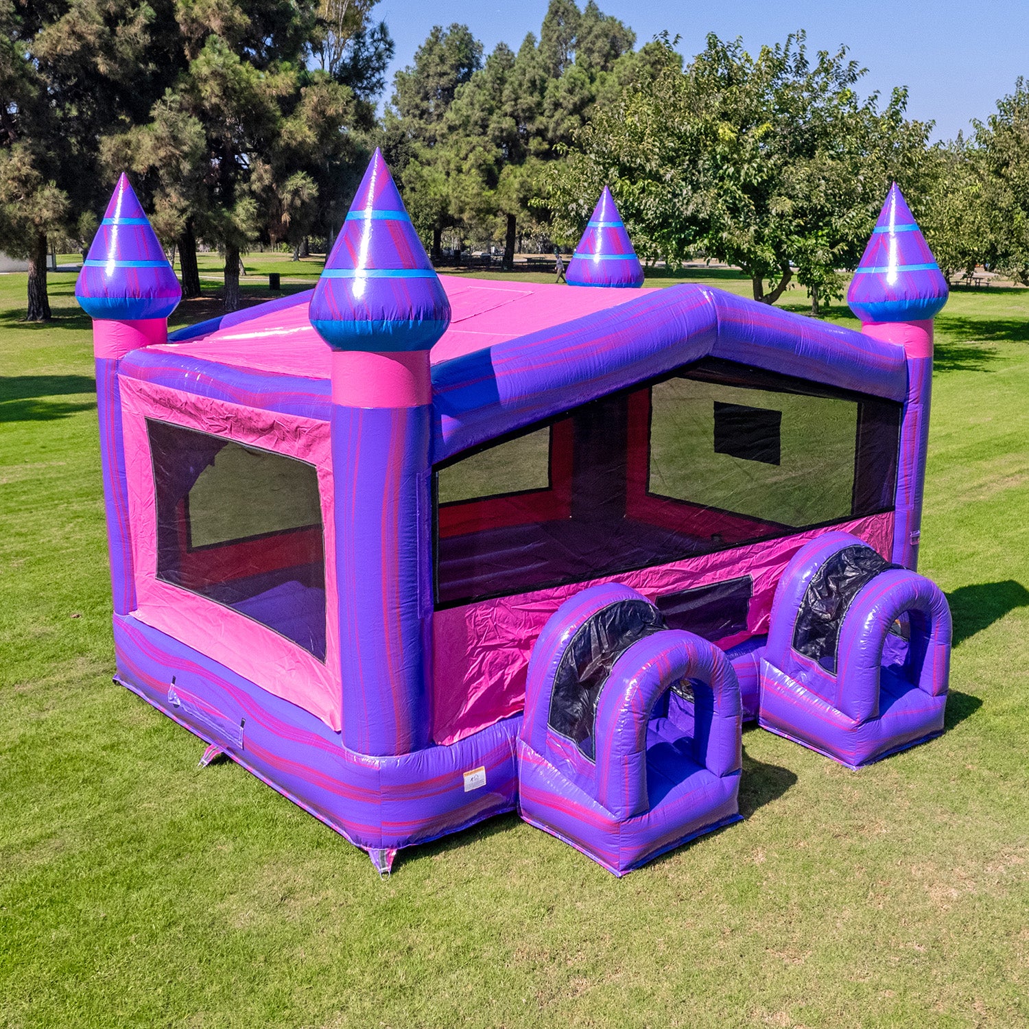 PURPLISH XL BOUNCE HOUSE