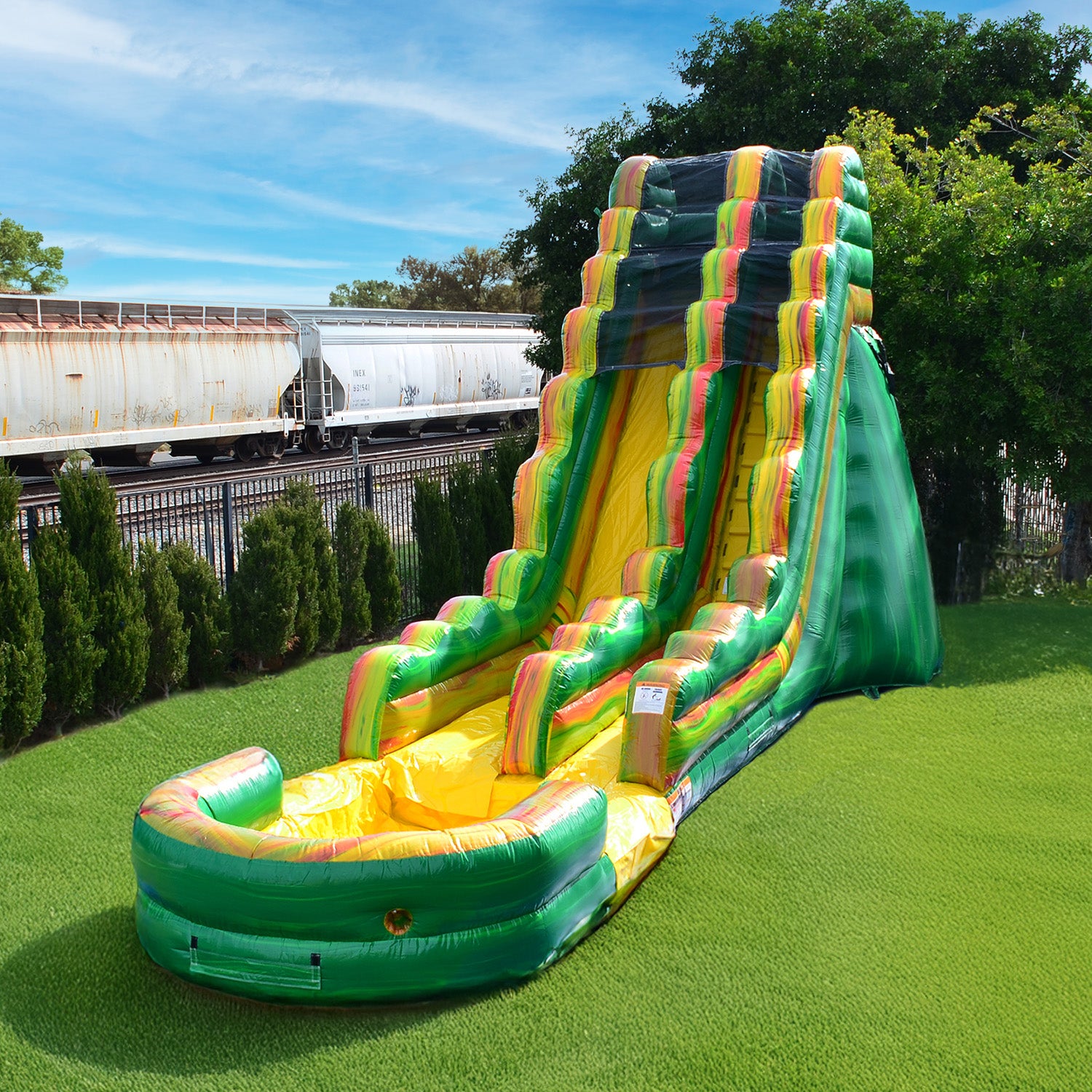 AMAZON RIVER 19 FT SLIDE